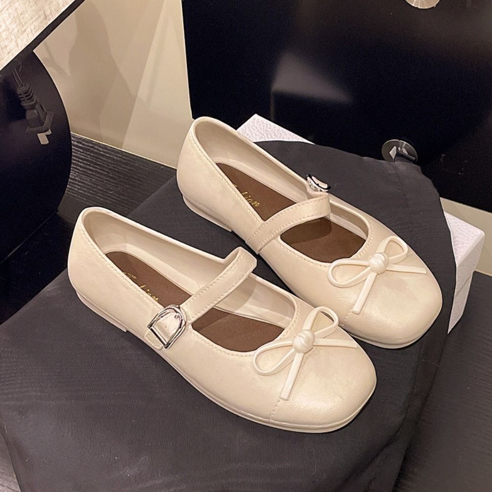รองเท้าแตะส้นเตี้ยสำหรับผู้หญิ - Sandals บทวิจารณ์และราคา